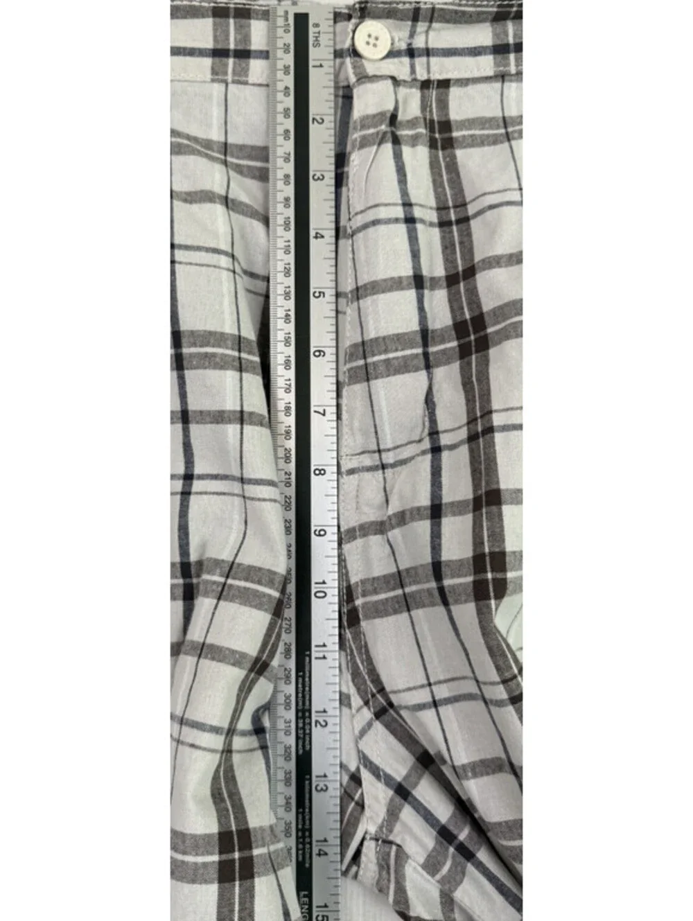 AIRWALK Grunge Plaid Gray/White Cotton Cargo Shorts Mens Sz 38 - Skater